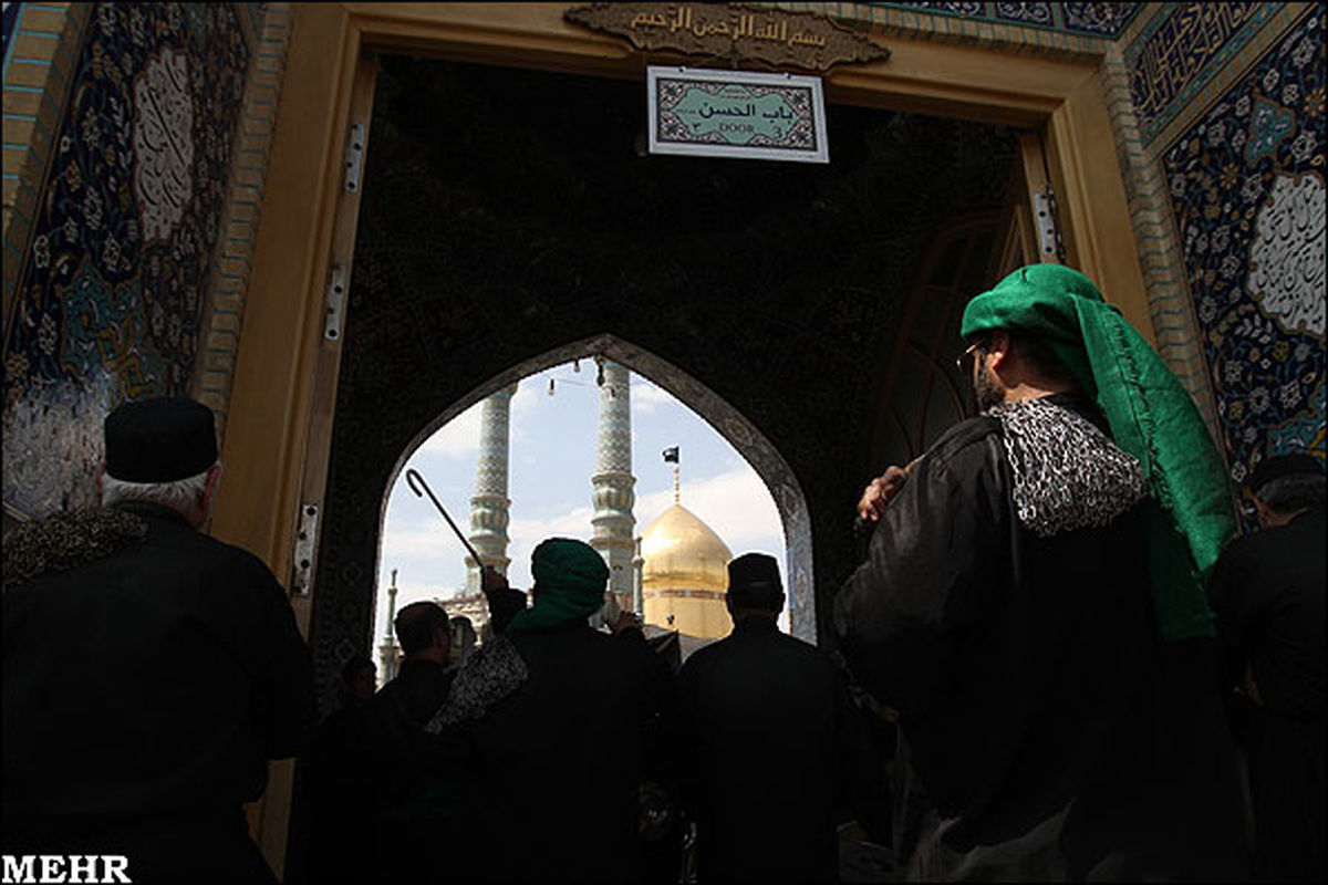 عزاداری مردم قم در سالروز شهادت حضرت زهرا(س) /عکس