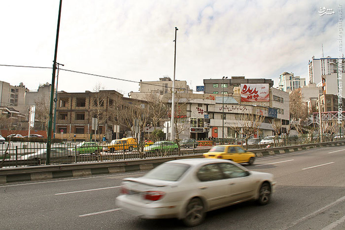 عکس/فعالیت دفاتر پدیده در تهران