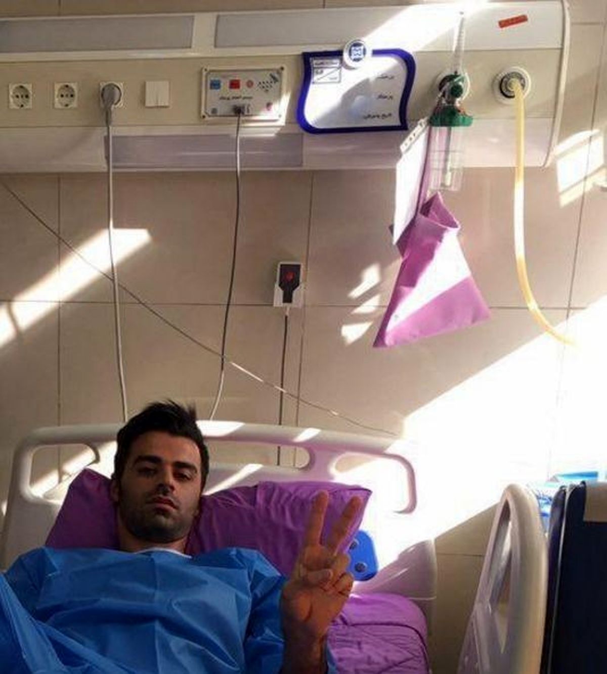 حسن‌زاده زیر تیغ جراحان رفت +عکس