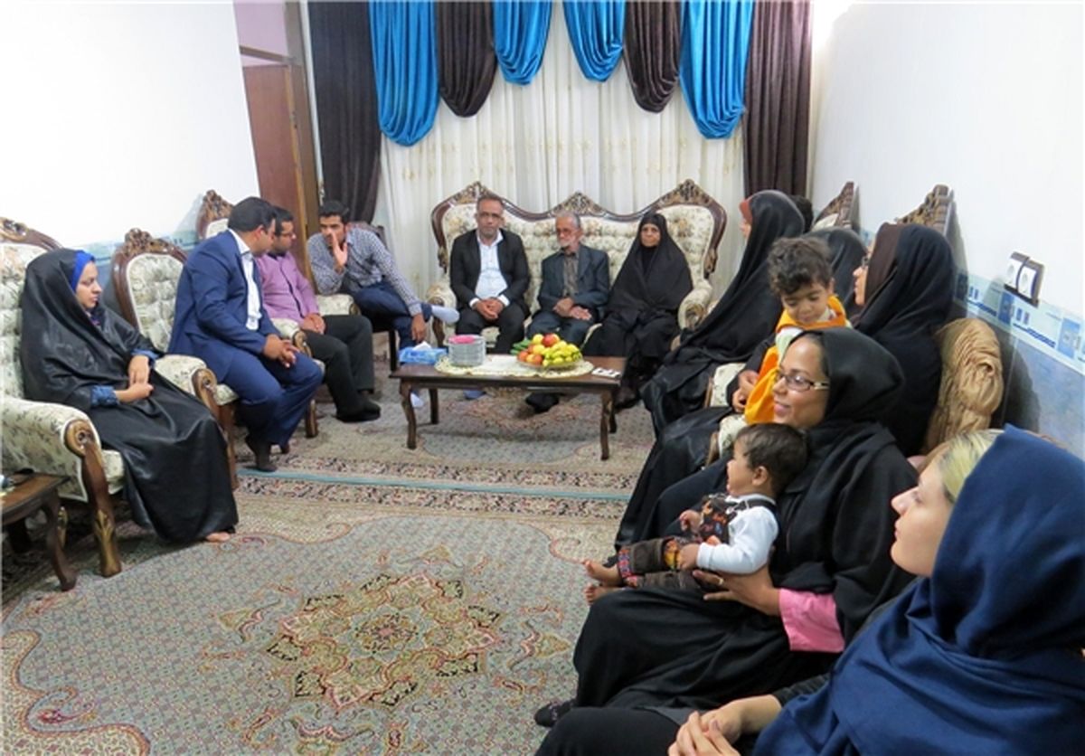 کشاورز ریگانی و 10 فرزند معلم/تصاویر