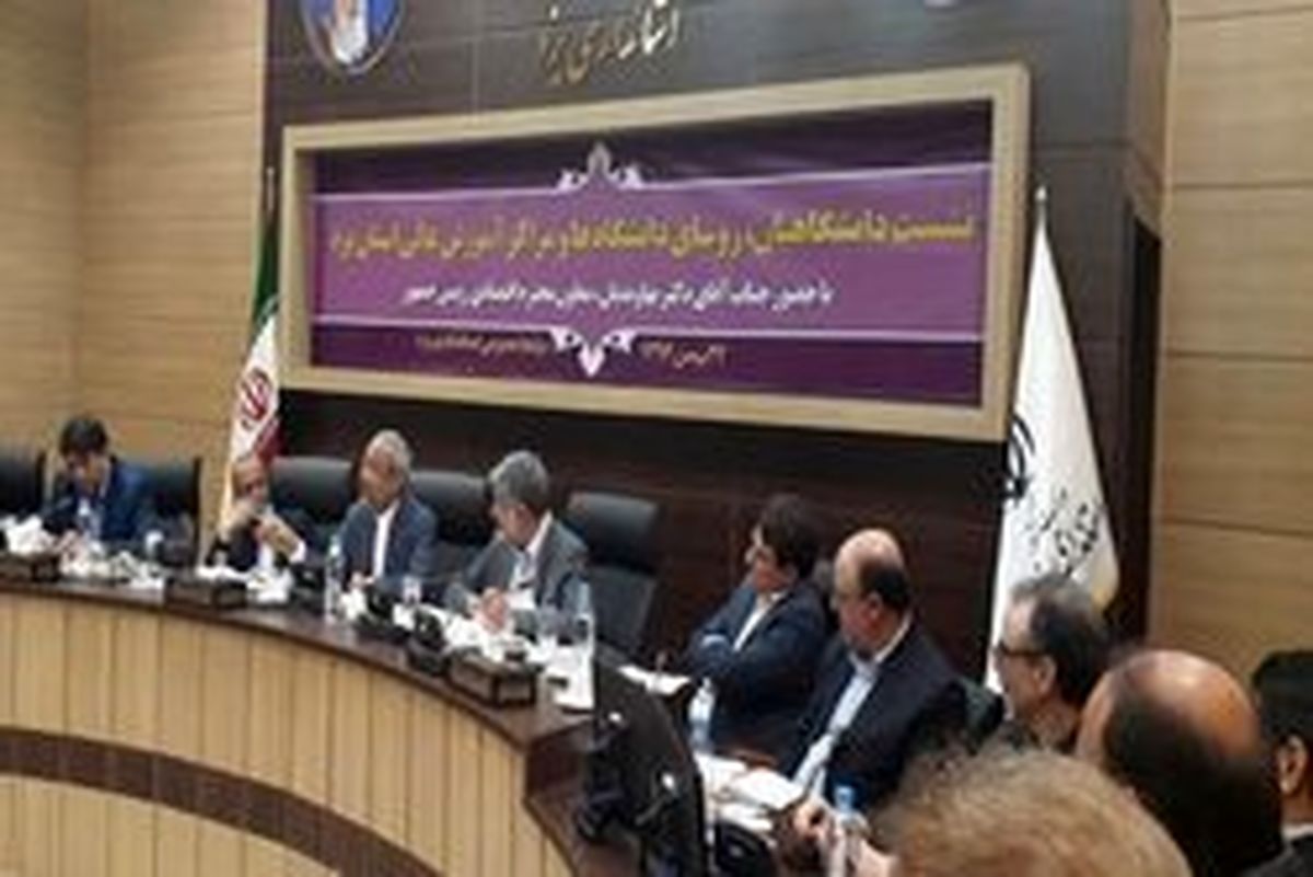طرح‌های نخ نمای دولت مشکل اشتغال را حل نمی‌کند