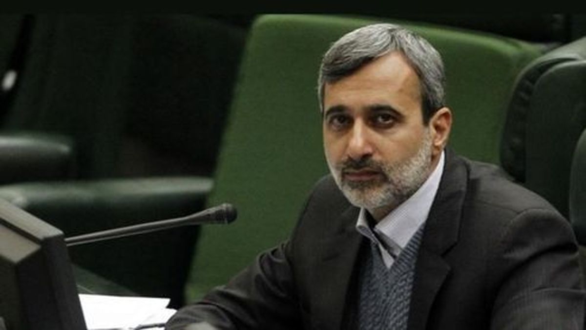 عباس مقتدایی: اصلاح‌طلبان با توهین به قالیباف و مجلس خود را بیشتر منزوی می‌کنند/ جریان رقیب از رشد تفکر انقلابی ناراحت است