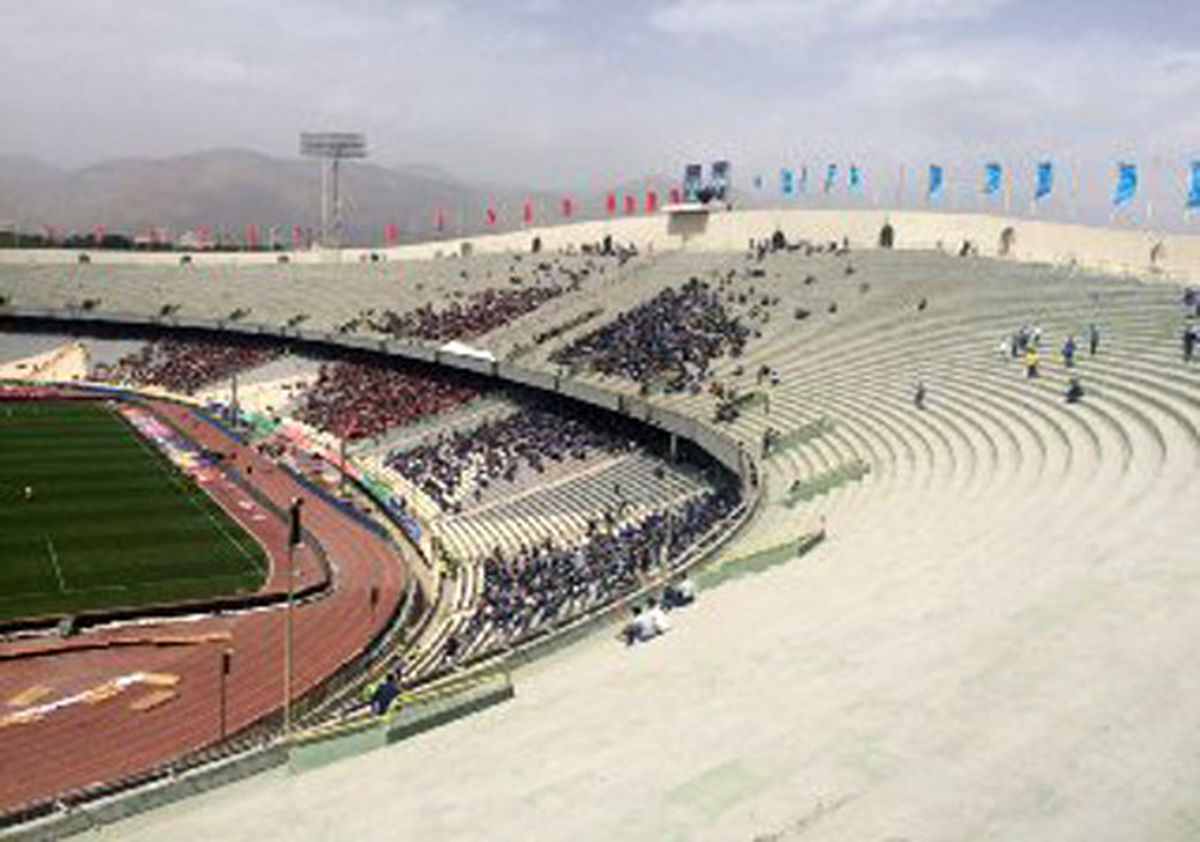 استقبال کم هواداران از دربی 80/تصاویر