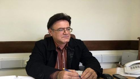 آلبرت بغزیان: باید از دولت پرسید چرا بازار رها شد؟/ مسئولیت ارز با بانک مرکزی است/ اعتماد مردم از بین رفته است/ انگار که بانک مرکزی وجود ندارد