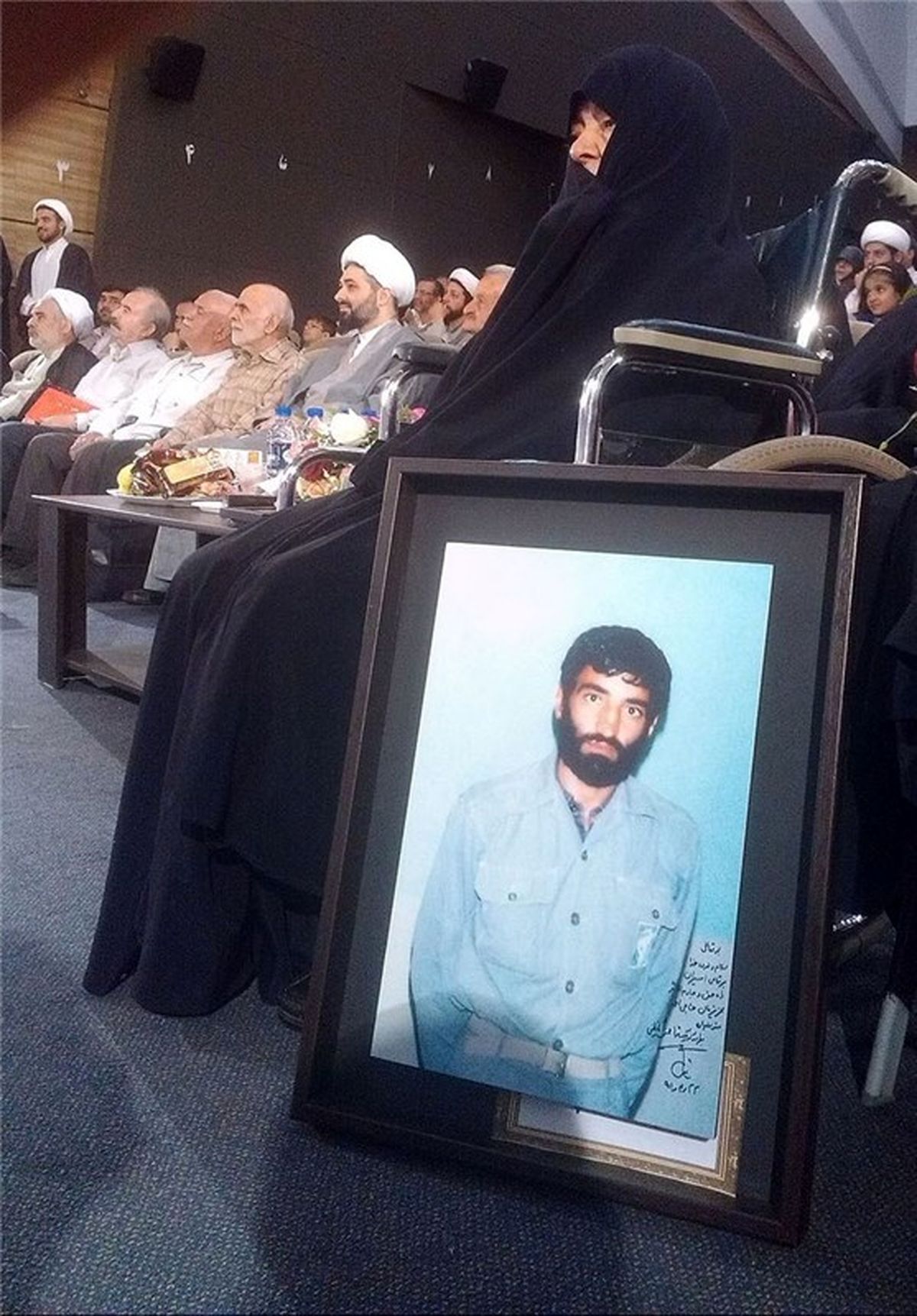 روایتی از ۳۴ سال انتظار مادر ژنرال متوسلیان +تصاویر