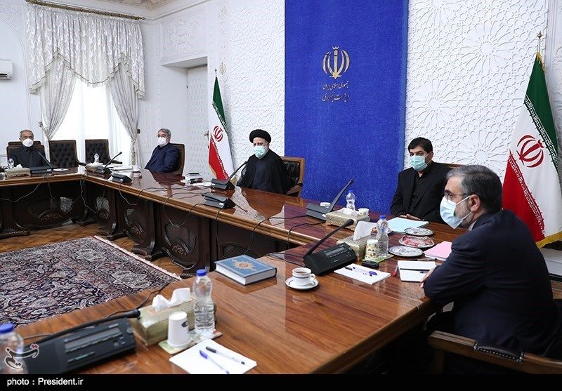 تصاویر:  از حضور رئیسی تا غیبت نمکی درجلسه امروز ستاد کرونا