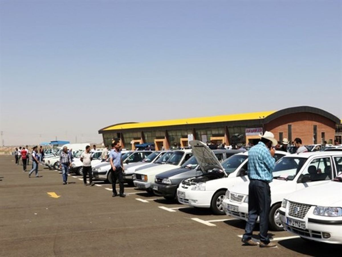 بازار خودرو امروز ۶ آبان۱۴۰۰ /شوک خریداران از گرانی آخر هفته