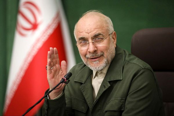 قالیباف: زنان سرپرست و مسئولیت خانواده و زنانی که تنها زندگی می‌کنند، قریب به ۱۰ میلیون نفر است