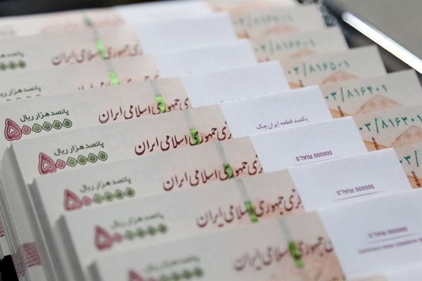 وام ۱۰۰ میلیونی بدون سود بانک رفاه | فرصت طلایی برای بازنشستگان و کارمندان»
