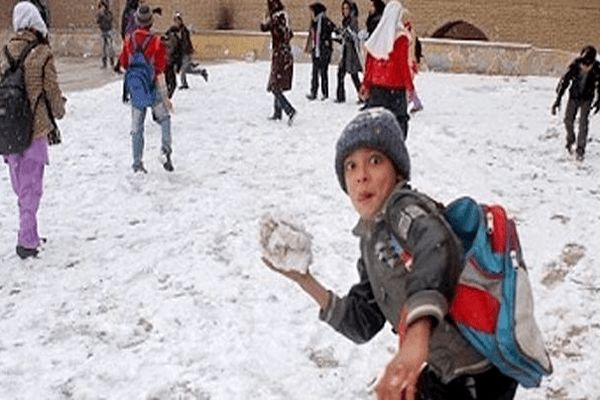 تعطیلات زمستانی ۱۴۰۴ دوباره داغ شد/تعطیلات مدارس در آذر و دی؟