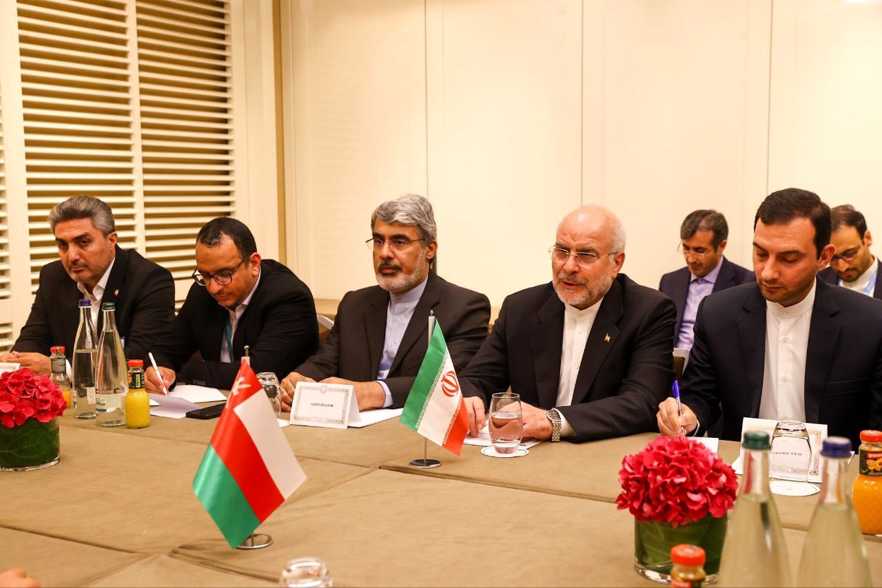  تصاویری از دیدار رئیس مجلس عمان با قالیباف