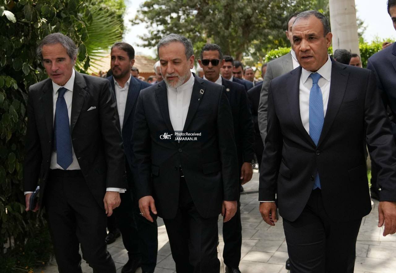 گروسی برای ملاقات با عراقچی دو ساعت منتظر ماند!