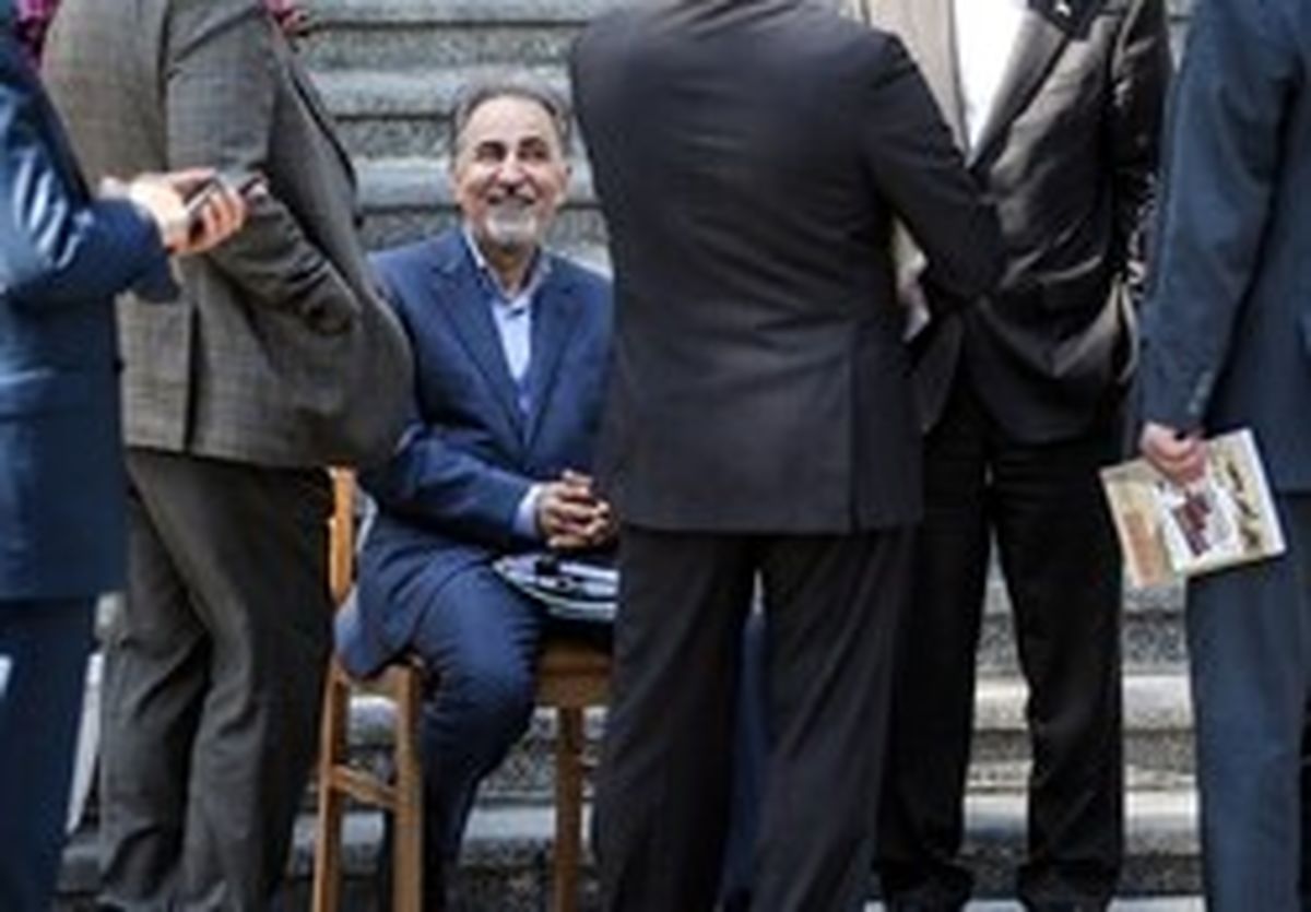 اختلاف بر سر دوران «پسانجفی» دلیل مماشات با استعفای شهردار