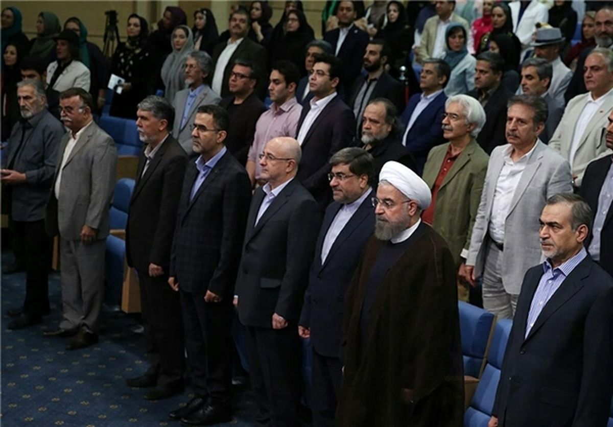 پای کدام هنرمندان به افطاری رئیسجمهور باز شد +عکس