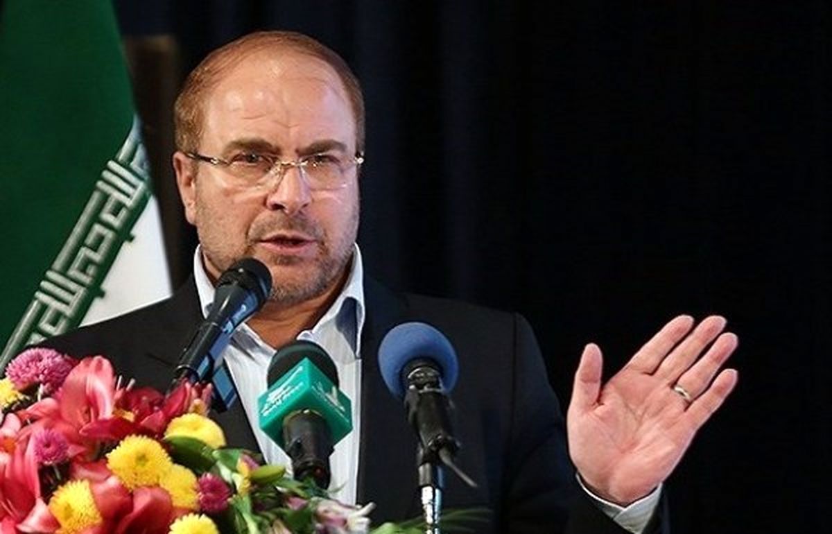 بازدید قالیباف از نمایشگاه رسانه‎های دیجیتال انقلاب اسلامی