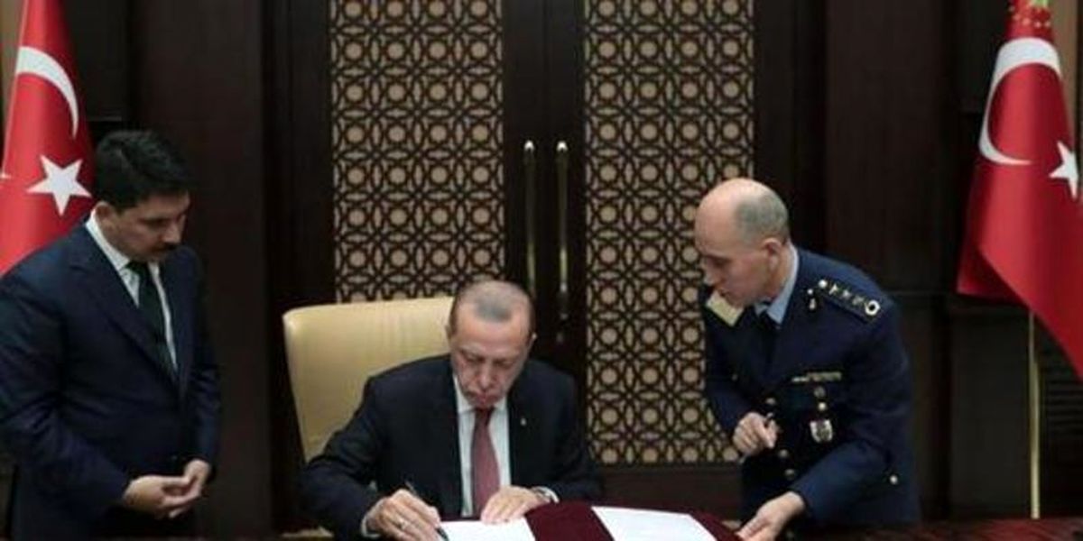 عکس: تقلید اردوغان از ترامپ