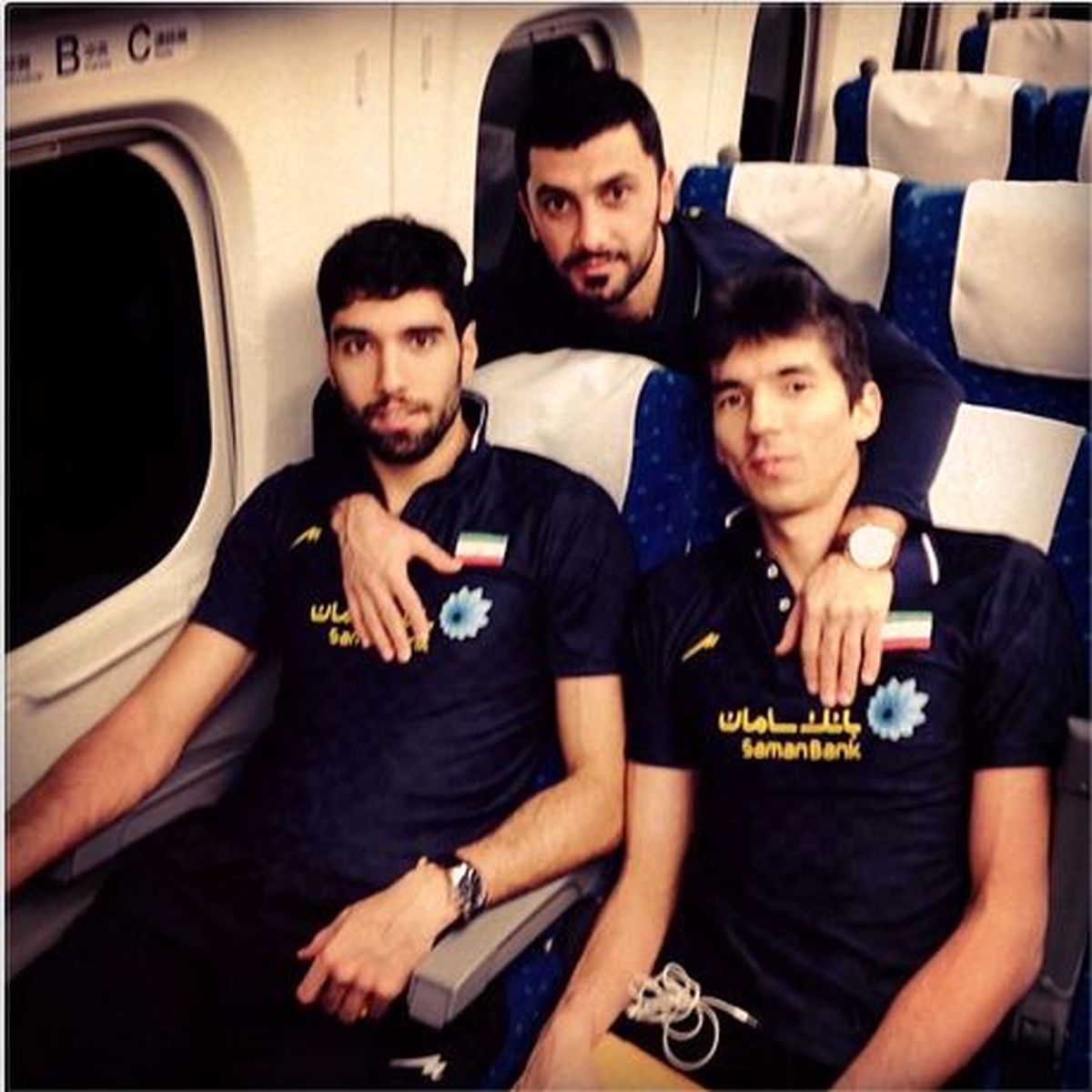 لذت سفر با قطار پس از بردن ایتالیا/عکس