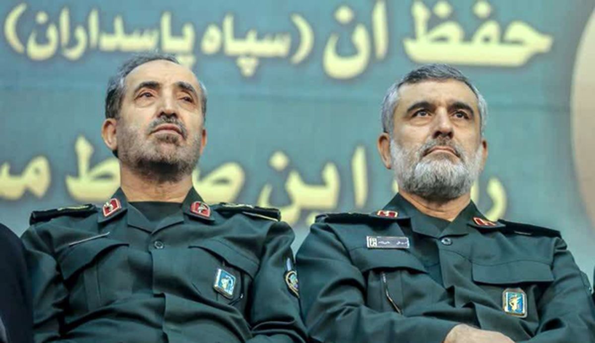 تکذیب روایت‌های جعلی از نحوه شهادت سرداران شادمانی و حاجی‌زاده