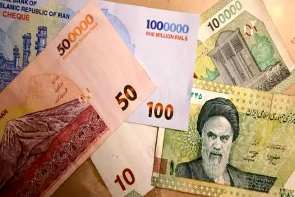 شارژ یارانه نقدی ۳۰۰ هزار تومانی /واریزی شبانه برای خانوارها