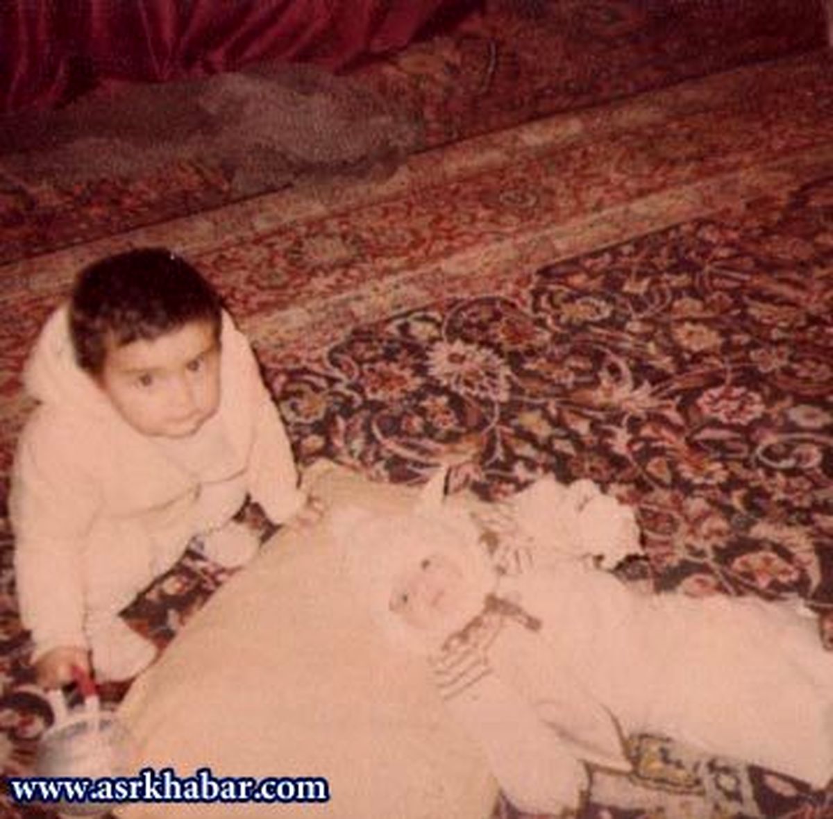 فرزندان شهید همت زمان شهادتش/عکس