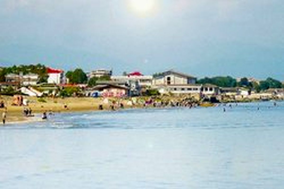 ساحل‌خواری «لاکچری ها» و «سلبریتی ها»