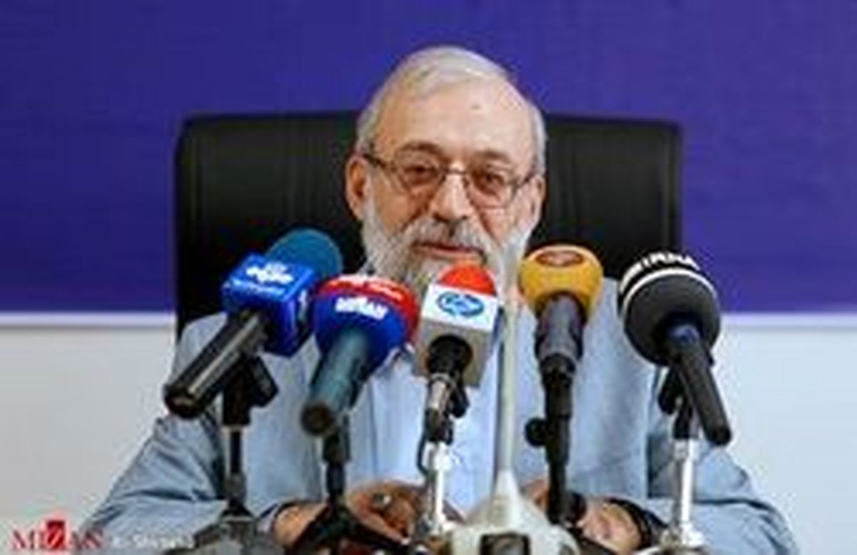 جواد لاریجانی: آمریکاییها هم از حرفهای ترامپ شرمگین اند