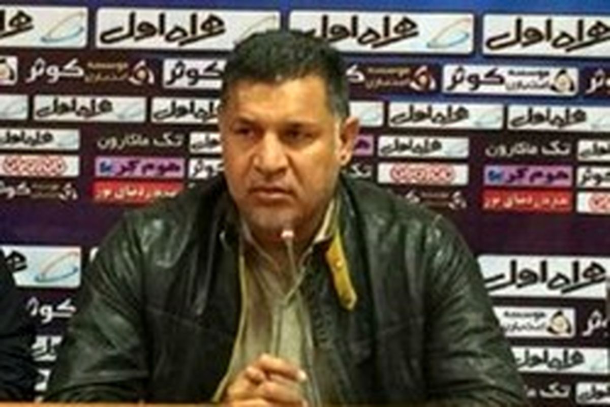 اتومبیل جدید علی دایی +عکس