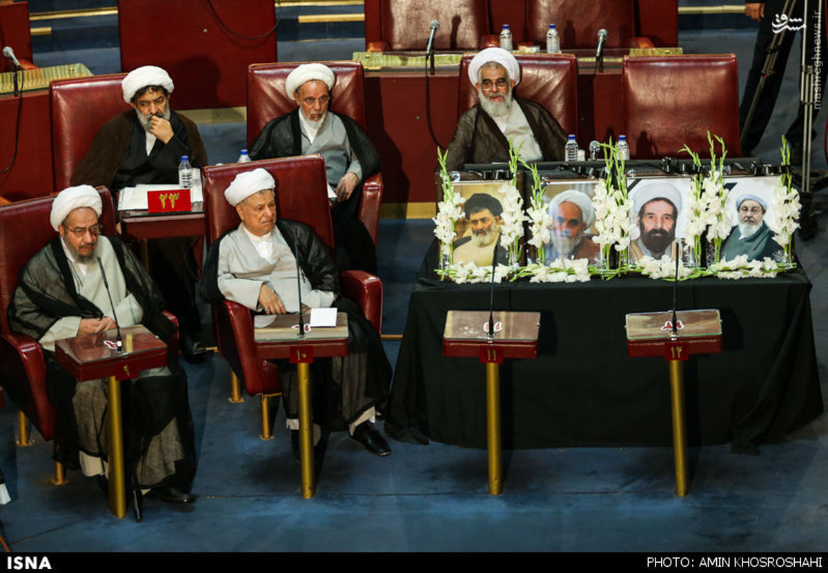 عکس/هاشمیکناردرگذشتگانخبرگان