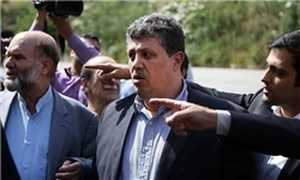 مهدی هاشمی به مرخصی آمد