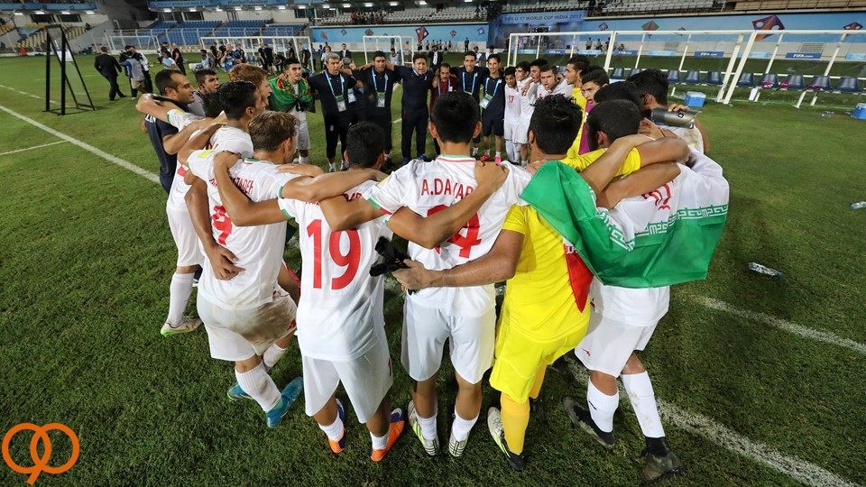 عکس: حلقه شادی نوجوانان ملی پوش فوتبال