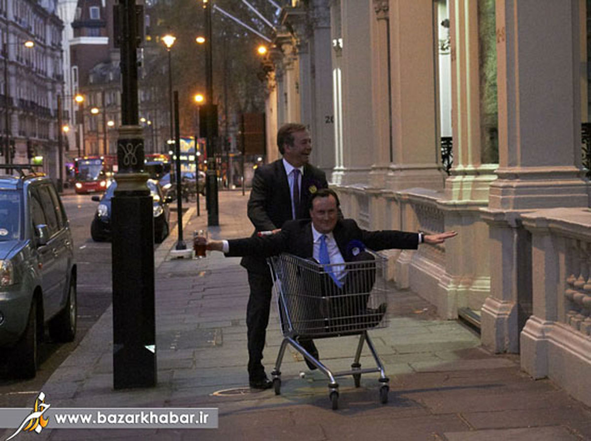 گشت‎زنی متفاوت آقای نخست وزیر/عکس