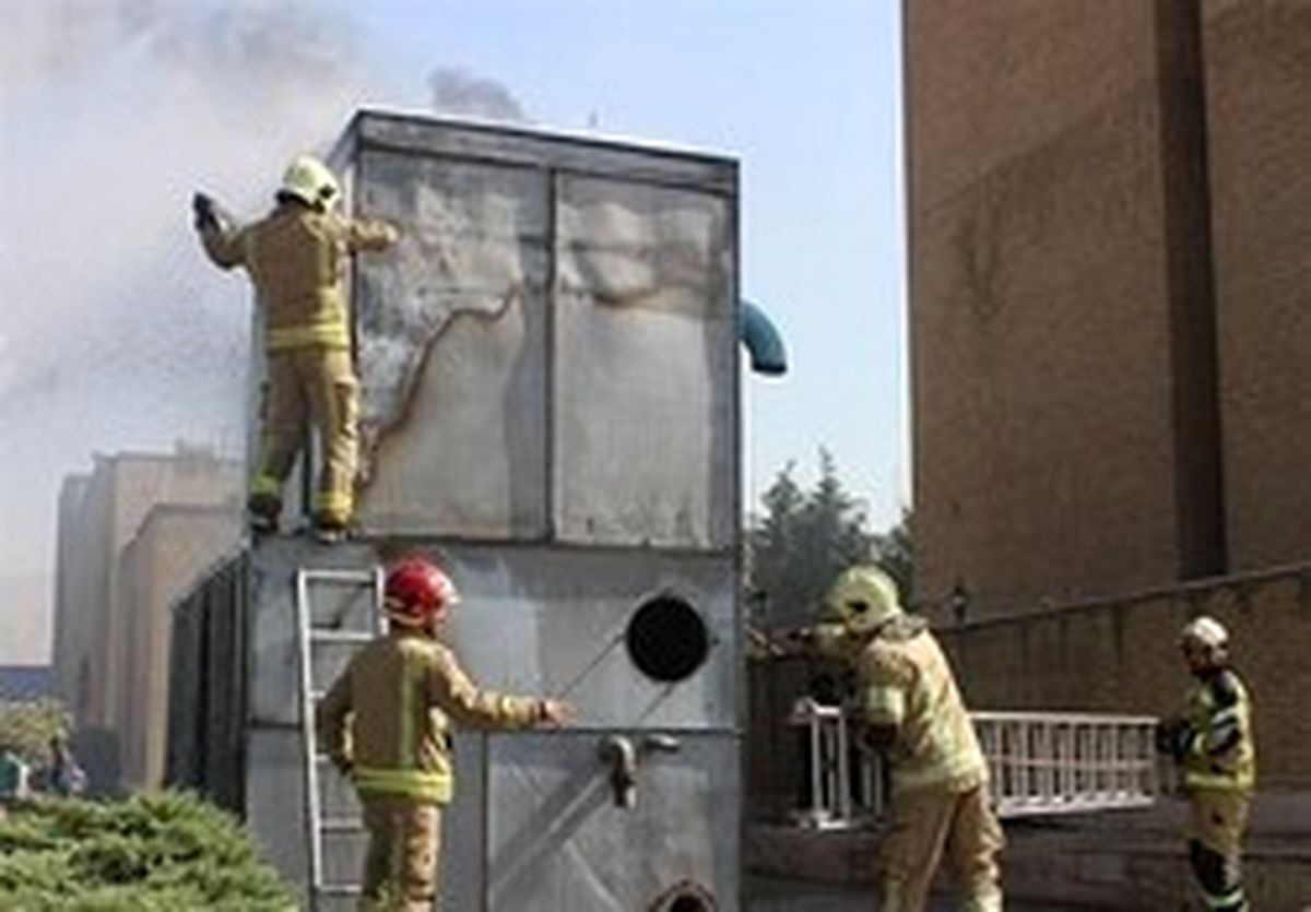 آتشسوزی در سازمان میراث فرهنگی +تصاویر