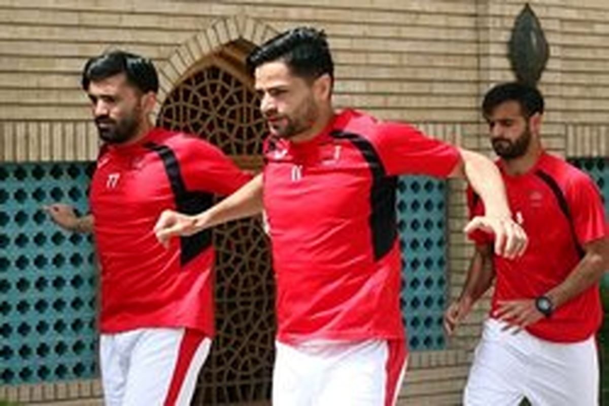 کامیابی‌نیا جراحی نمی‌شود