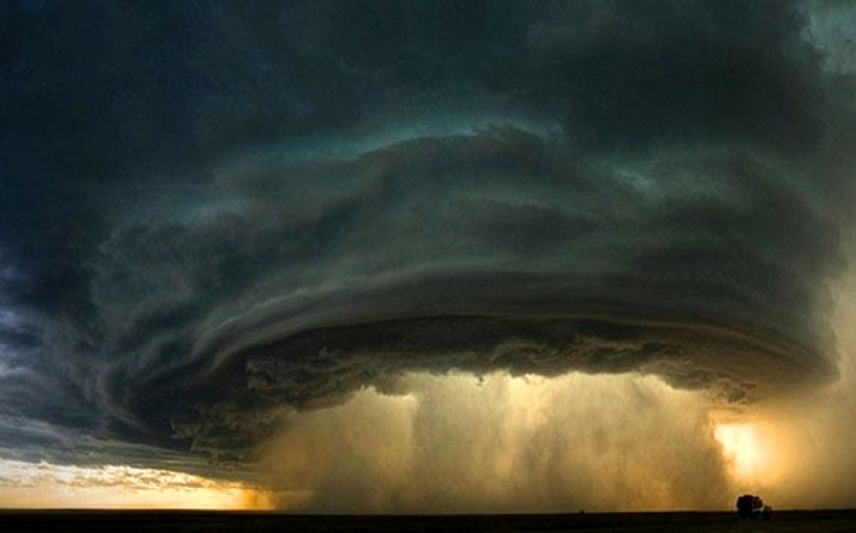 فیلم: گردباد دریایی که مردم سنگاپور را شگفتزده کرد