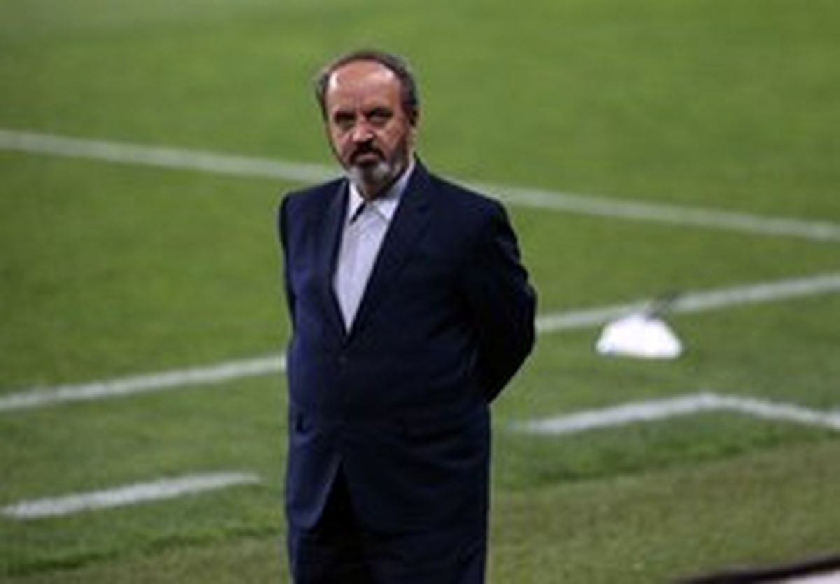 زمانی: خلاف میل‌مان با عرب‌ها بازی میکنیم