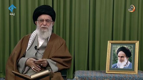 خاطره جالب رهبر انقلاب درباره نترسیدن از قدرت‌های ظالم و زورگو +فیلم