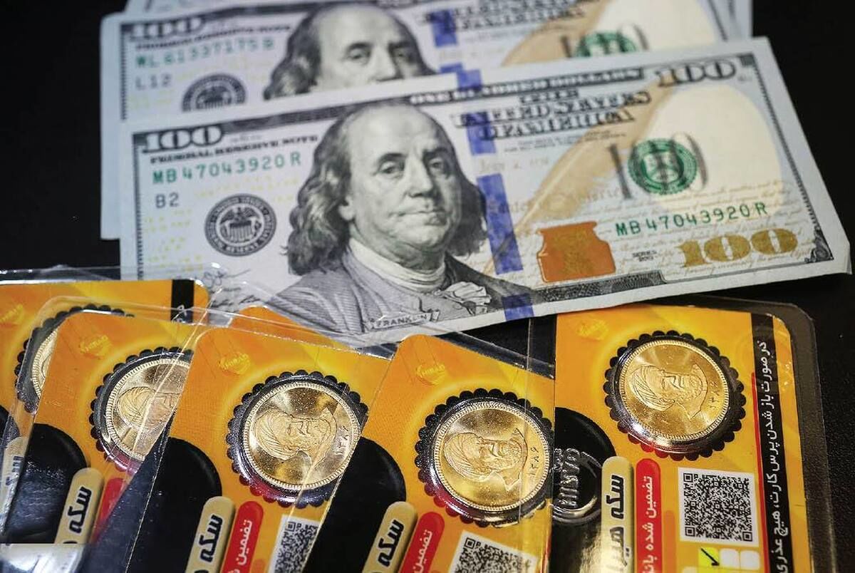 موج‌سواری دلالان دلار و سکه با ترساندن مردم 