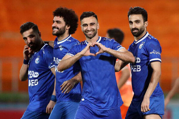 استقلال با پیروزی به استقبال دربی رفت