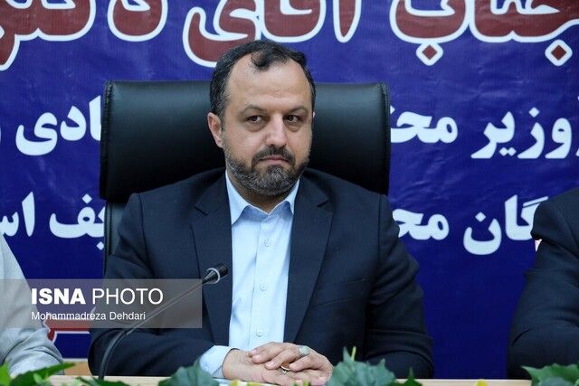 خاندوزی: پیشنهاد دادیم که ٥ درصد نرخ مالیات را در سال ١٤٠١ دولت کم کند