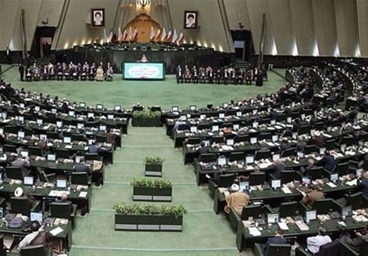 عدم شفافیت حقوق کارکنان مجلس در بودجه ۱۴۰۱