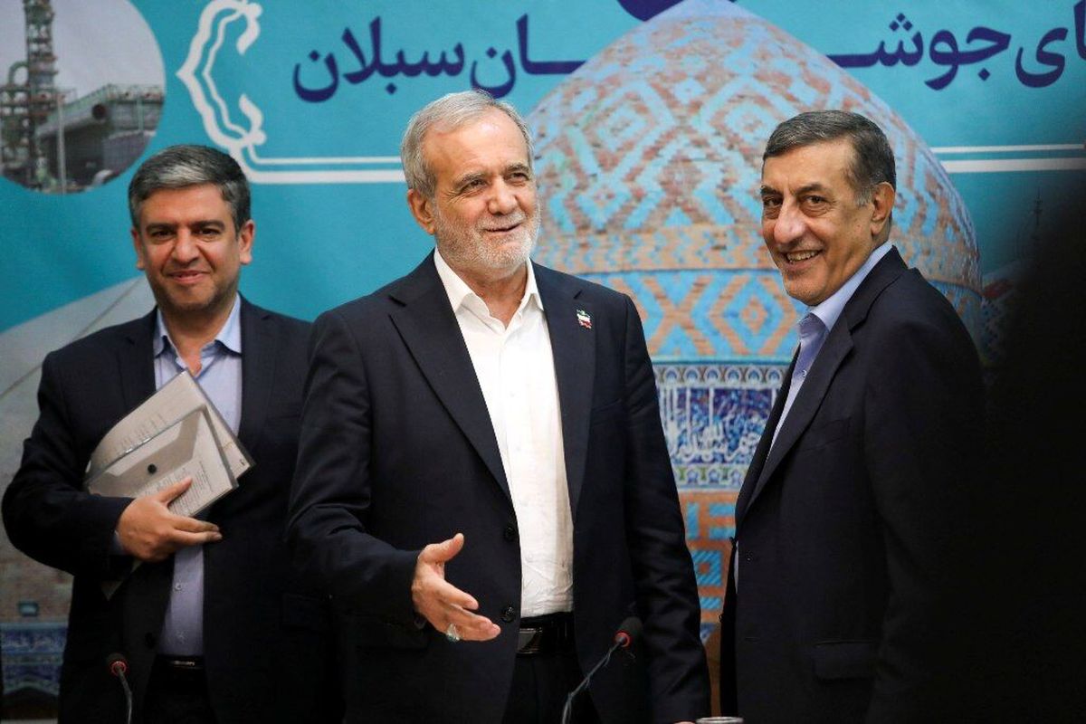 رئیس‌جمهور به تهران بازگشت