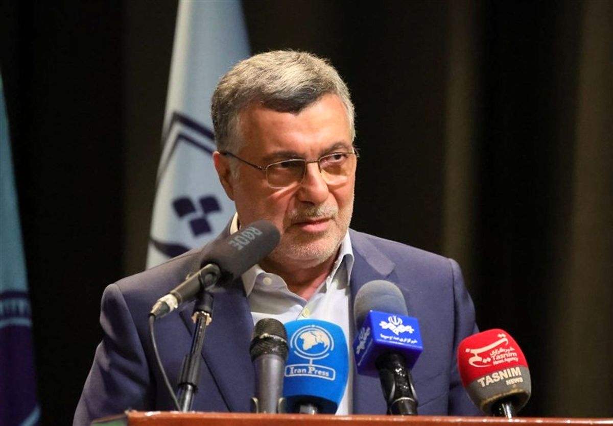 موضع وزیر بهداشت نسبت به افزایش تعرفه‌های پزشکی