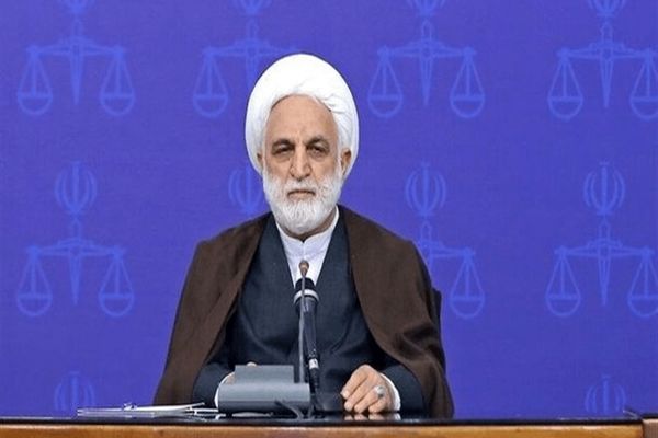 اژه‌ای: حضور بین مردم به نفع خودمان است