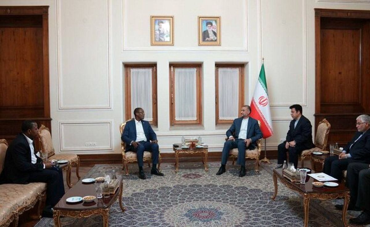 
رایزنی وزیر صنایع و تجارت بورکینافاسو با امیر عبداللهیان