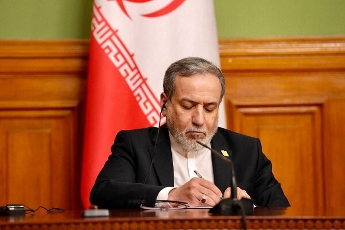 پیام عراقچی به میشل عون: لبنان را از دست دشمن واقعی خود نجات دهید