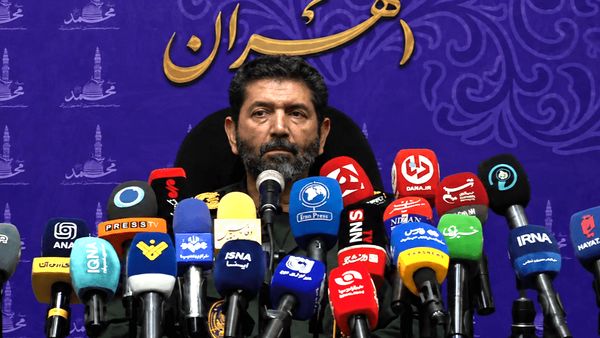 تعطیلی سه روزه تهران | جزئیات مراسم وداع، نماز و تشییع رهبر شهید انقلاب 