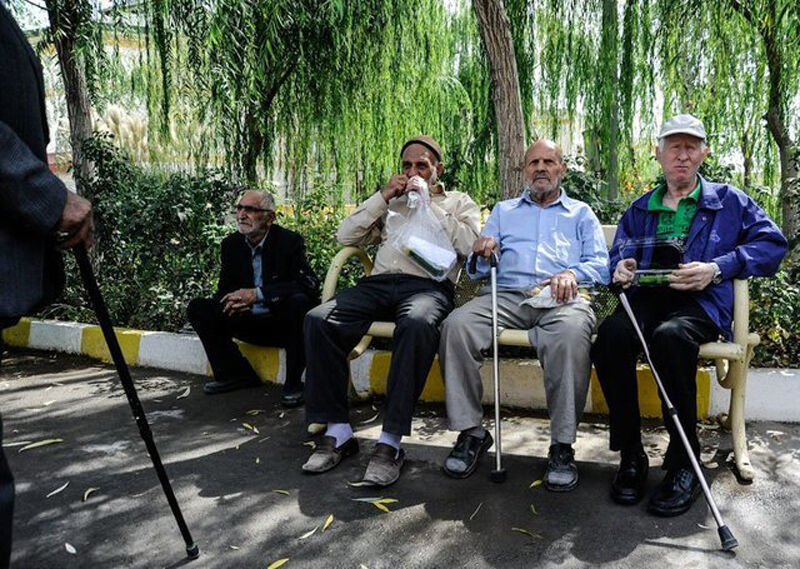 نشست اضطراری با وزیر برای افزایش حقوق بازنشستگان سال ۱۴۰۵ | مبلغ نهایی افزایش حقوق بازنشستگان