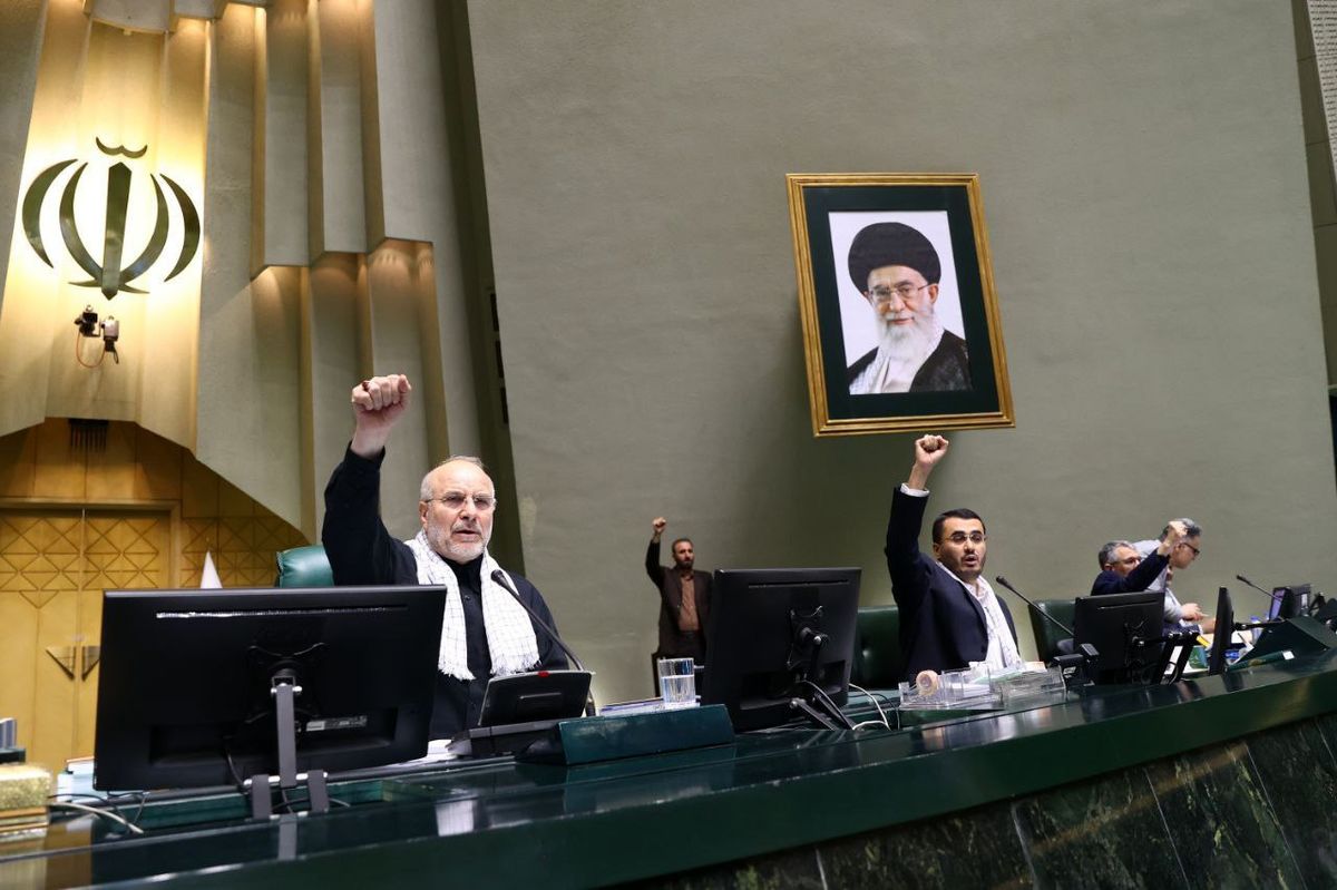 مجلس امروز مصوبهای برای خروج از NPT نداشت