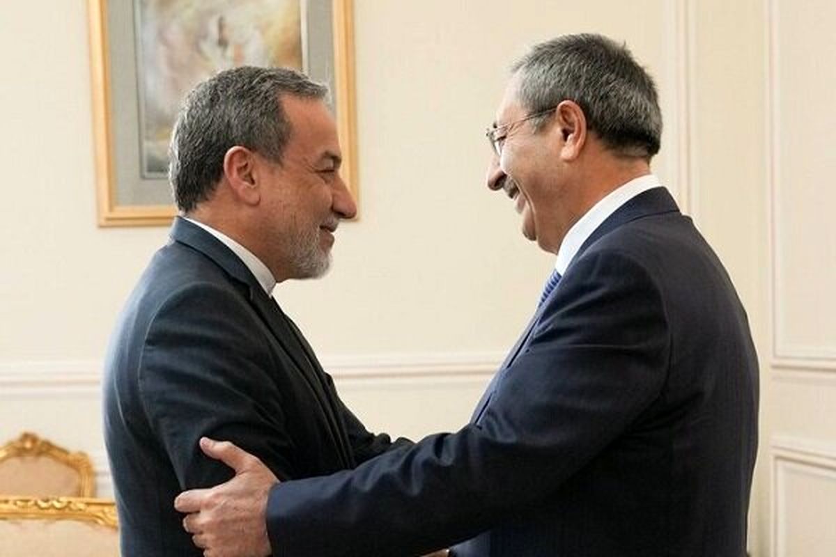 خلف‌اف با عراقچی دیدار کرد