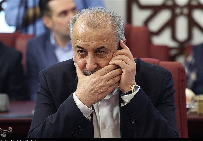 خروجی جلسه باشگاه پرسپولیس، ابقای درویش